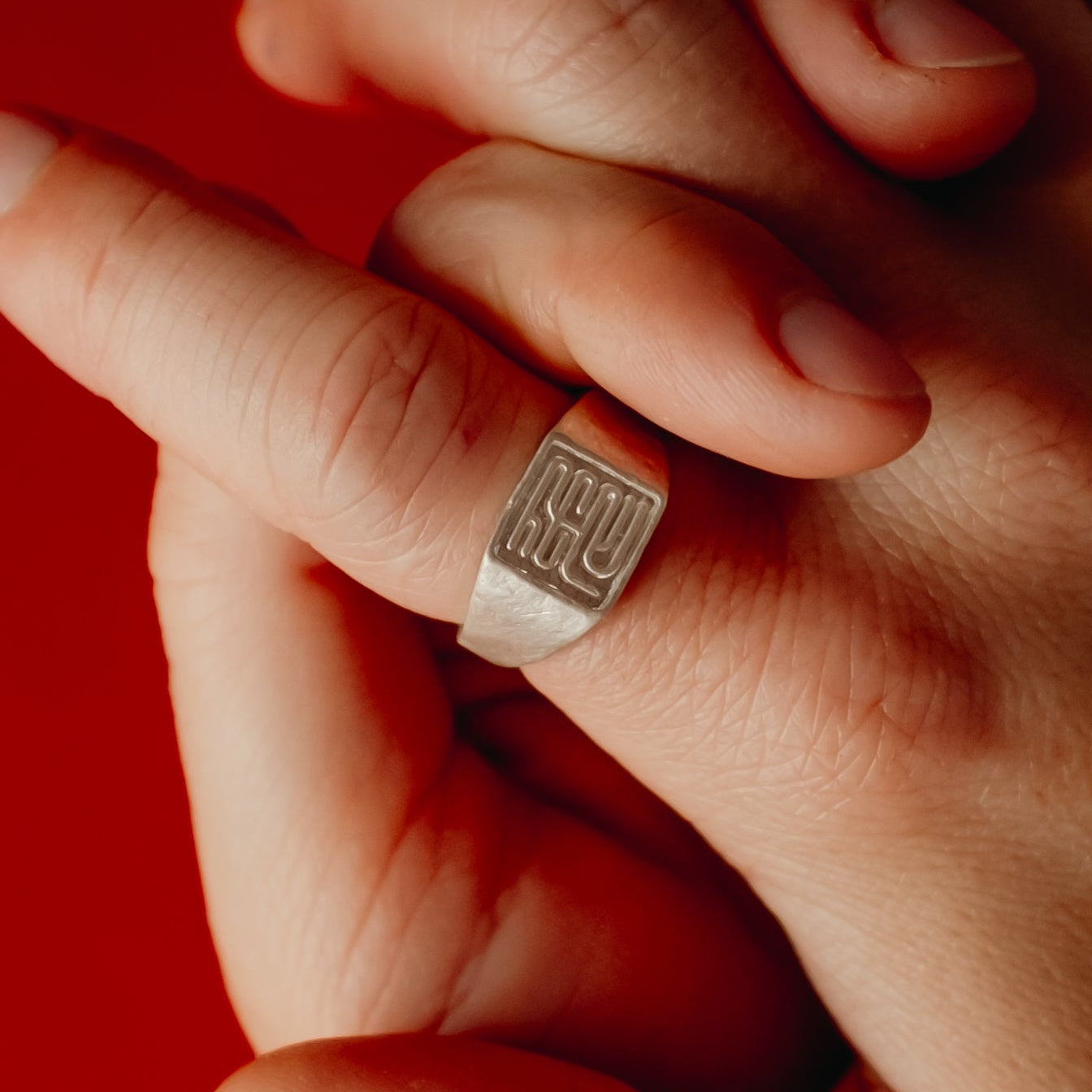 Rabbit (tù 兔) Signet Ring